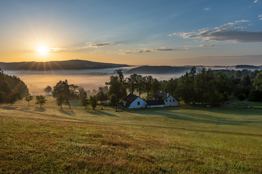 svítaní na Blatinách  / Vysočina /